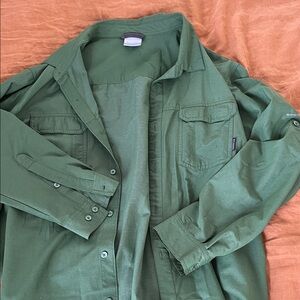 Columbia Men’s QuickDry Sunshirt Size XL